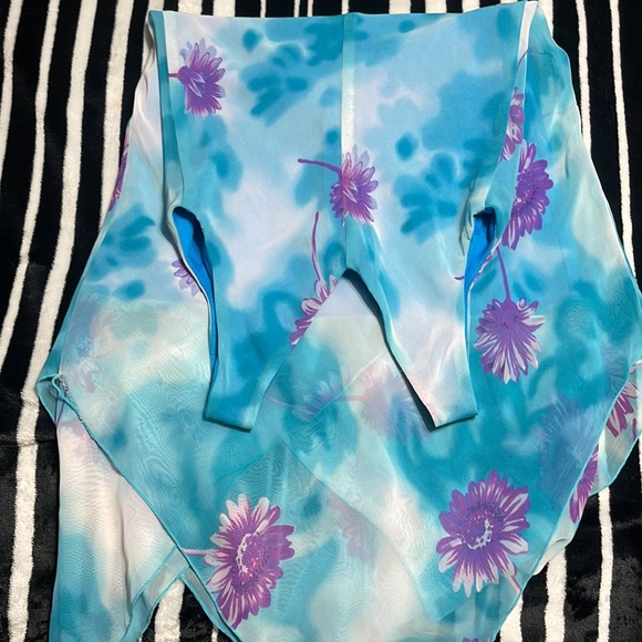 4 dress bundle! - Picture 7 of 9